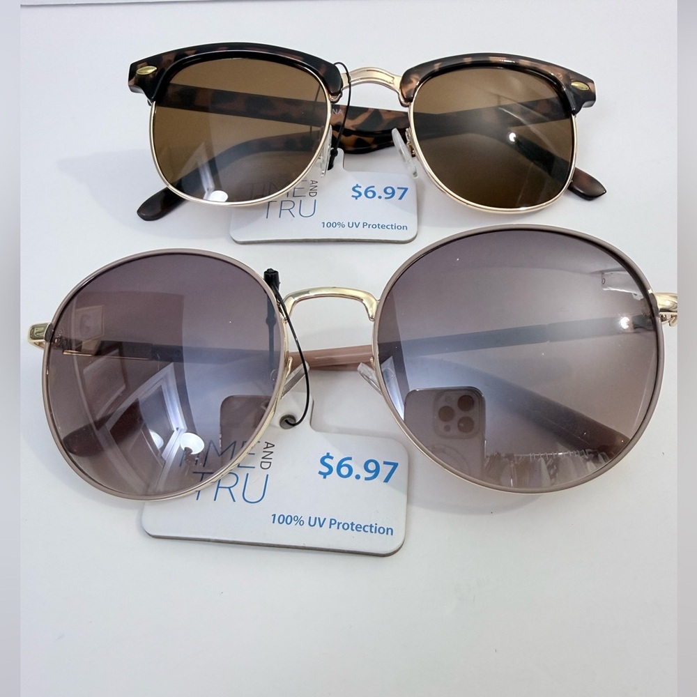 Set 2 Time and Tru brown and Gold Round Sunglasses 100% UV protection